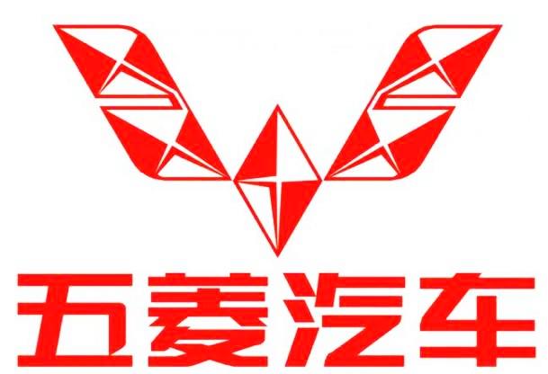 很多豪车都自带五菱宏光车标光环,可见对于这个标志的崇拜有多高,不服