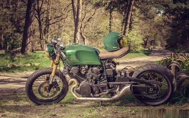 雅马哈天王xv920改装的cafe racer