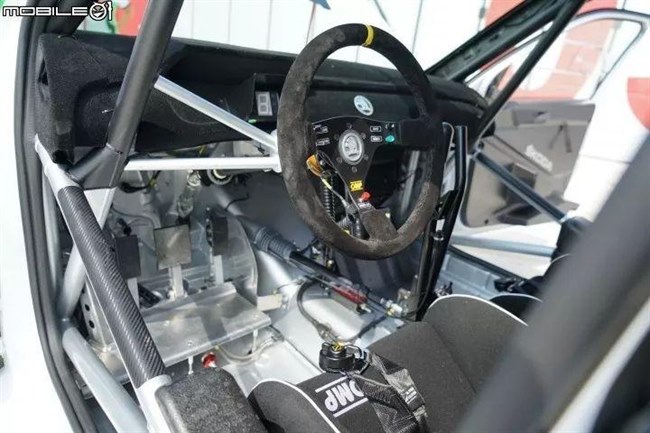 斯柯达晶锐 r5拉力赛车近距离赏析,wrc2三连霸战将现身