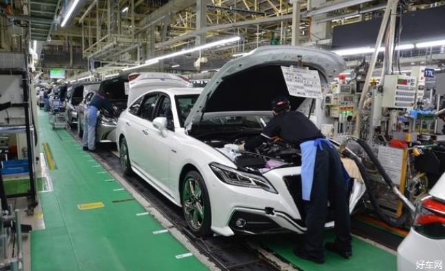 丰田汽车表示,在日本所有14家工厂和28条生产线将于12月全部恢复正常