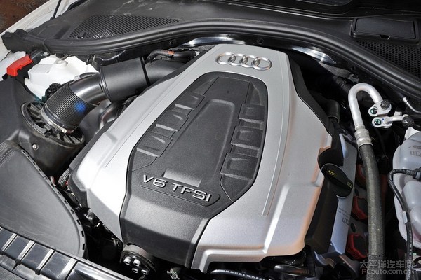 3.0tfsi v6机械增压引擎