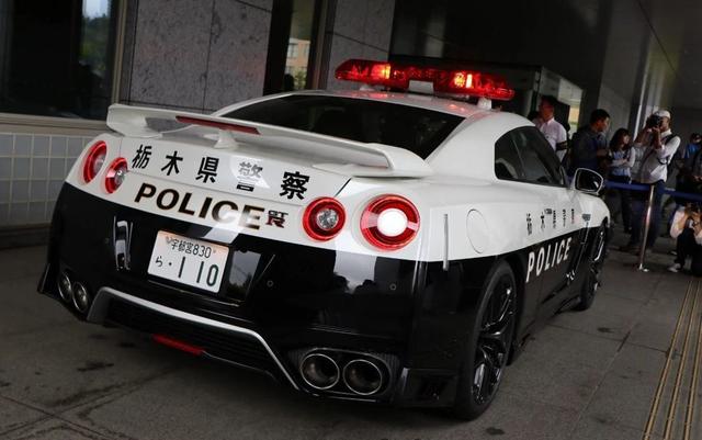 日本警车叫声图片