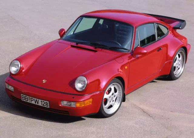 911gt3rs1984款法拉利288gto2019款法拉利488pista1979款奔馳s級w126