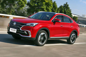 设计新颖的自主轿跑SUV 试驾长安CS85 COUPE