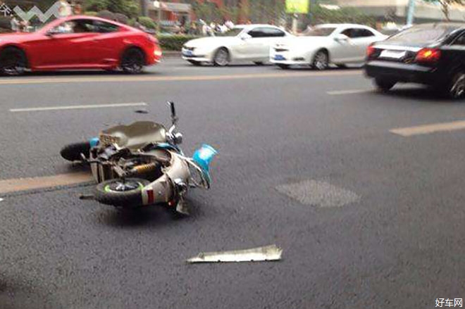 我弱我有理机动车全责 道路上的弱势群体并不弱势