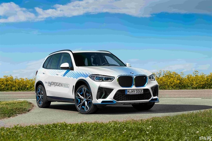 BMWiX5Hydrogen氢燃料电池车亮相2021慕尼黑车展