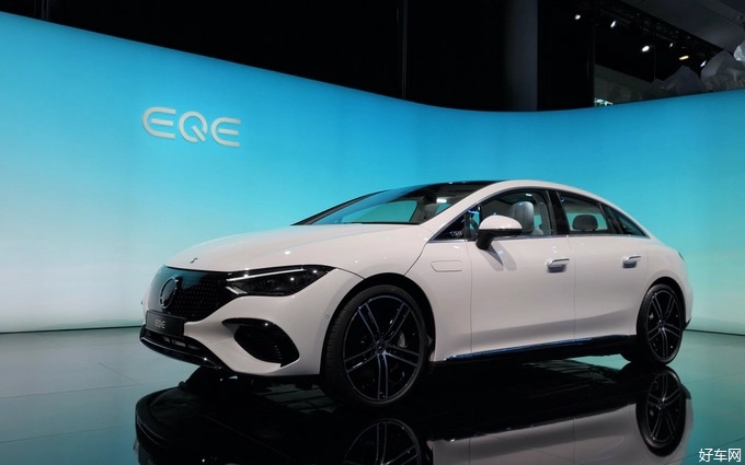 2021慕尼黑车展：奔驰EQE实车正式发布