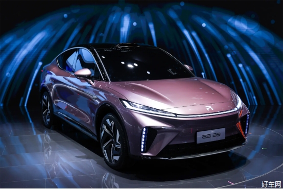 上汽乘用车8月热销6.5万辆,同比劲增158%