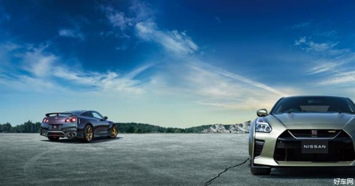 新款日产GT-R发布 约合人民币63.4万元起售