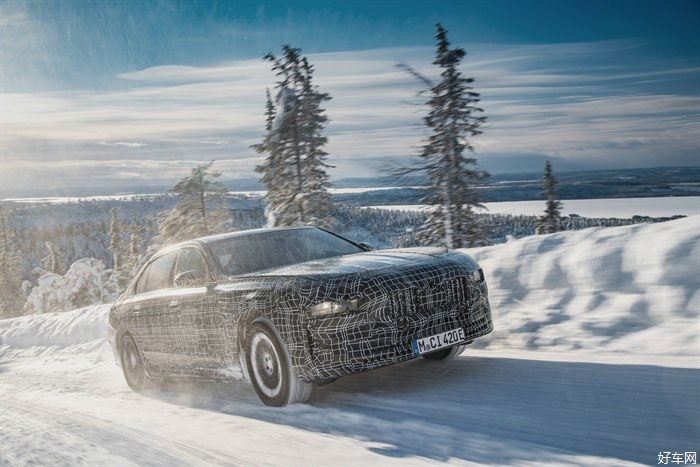 提速电动化战略，引领可持续未来出行  全新一代BMW7系纯电车型在北极圈完成冰雪考验