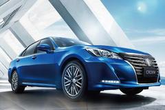 全新皇冠2.0T+运动版上市 售价29.48万元