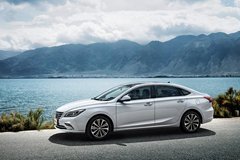 长安睿骋CC官图发布 搭1.5T/或年内上市