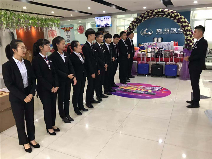 微信图片_201812092211423.jpg